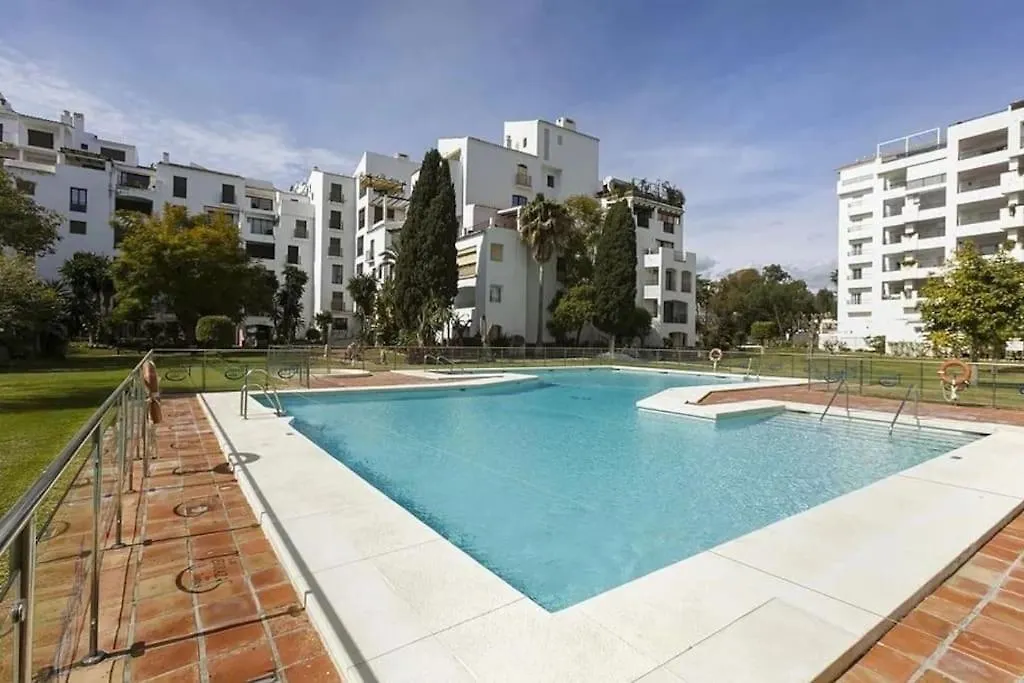 Caprichoso Apartamento En El Corazon De Puerto Banus Marbella
